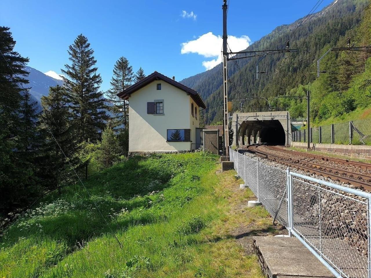 바센 Bahnwaerterhaus Eggwald 빌라 외부 사진